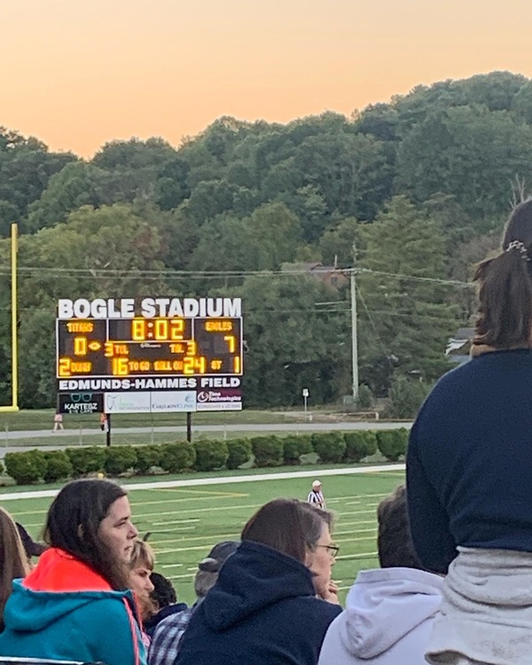 The Eagles' first score.
