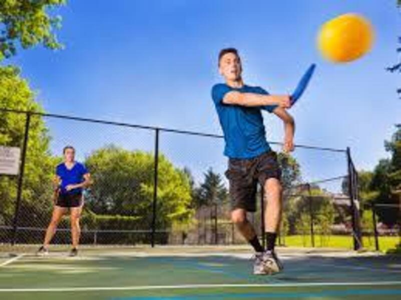 BroCast Pickleball Hosts Charity Tournament in Hidden Valley