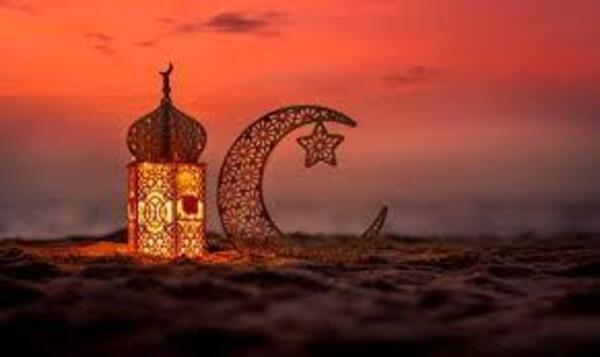 Decorative scene associated with the Islamic month of Ramadan.