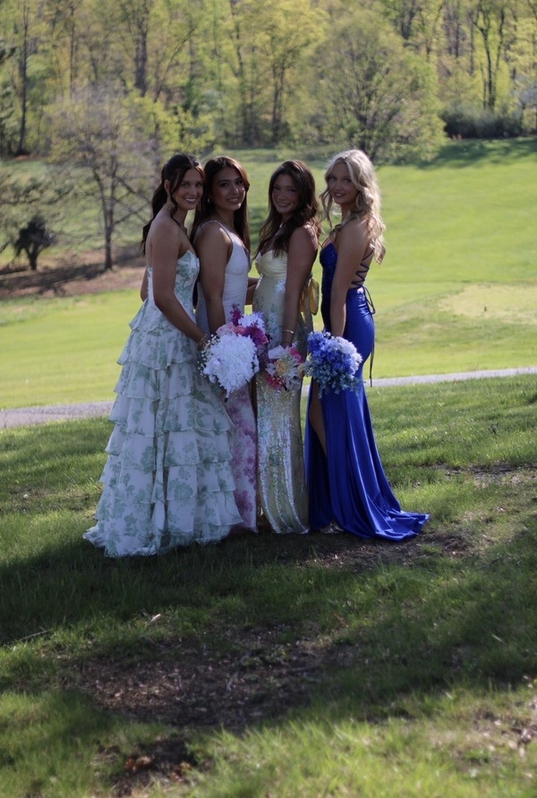 Riley Eades posed with her prom group