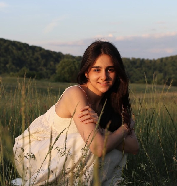 Rozhia is excited to move to Chicago and attend Northwestern University in the Fall